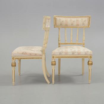 STOLAR, ett par, sengustavianska, omkring år 1800.
