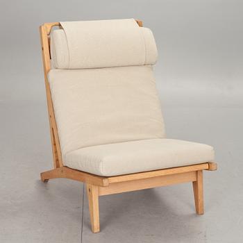 FÅTÖLJ, "GE-375" Hans J Wegner, Getama, 1900-talets andra hälft.