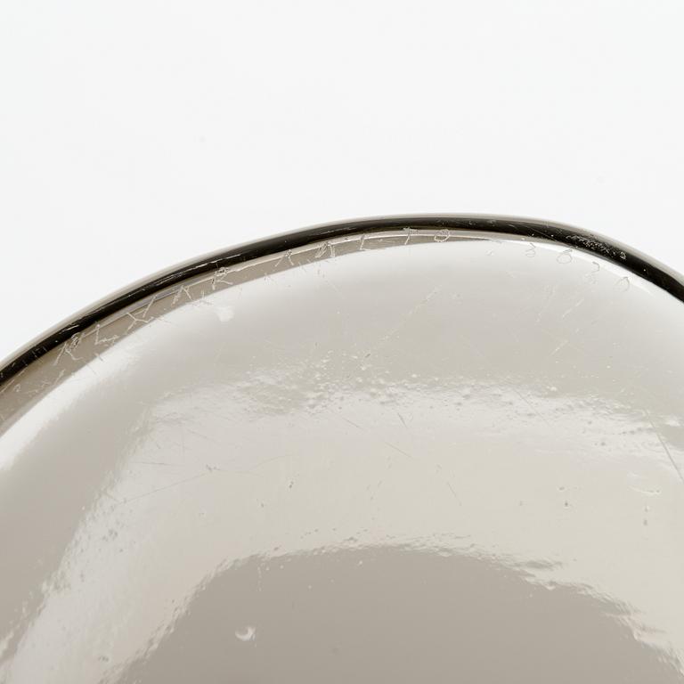 Alvar Aalto, maljakko, malli 3031 signeerattu Alvar Aalto. Signeerattu väärällä mallinumerolla. 1950-luku.