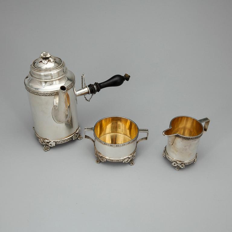 KAFFESERVISDELAR, 3 st, nysilver, A.G. Dufva. Tidigt 1900-tal.