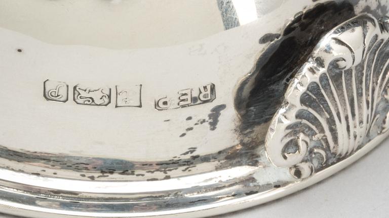 VINSIL, silver, R E Porter, Birmingham, 1989. Vikt ca 76g.