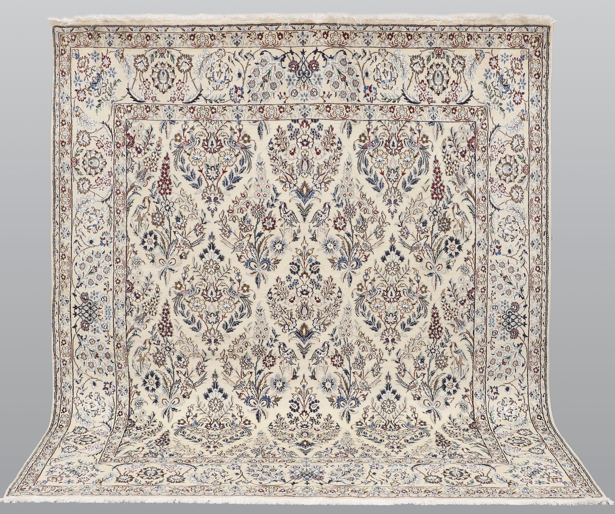 Matta, Figural Nain part silk s.k 9 LAA, ca 230 x 197 cm.