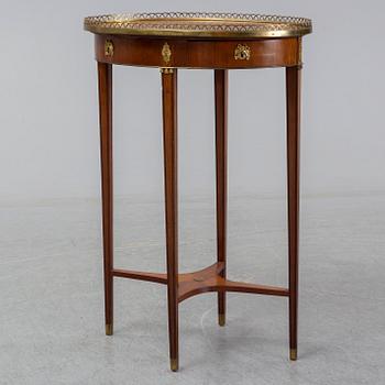 BORD, gustaviansk stil, 1900-talets början.