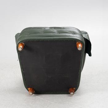 Josef Frank, fåtölj, modell 568, Firma Svenskt Tenn, 1900-talets mitt.