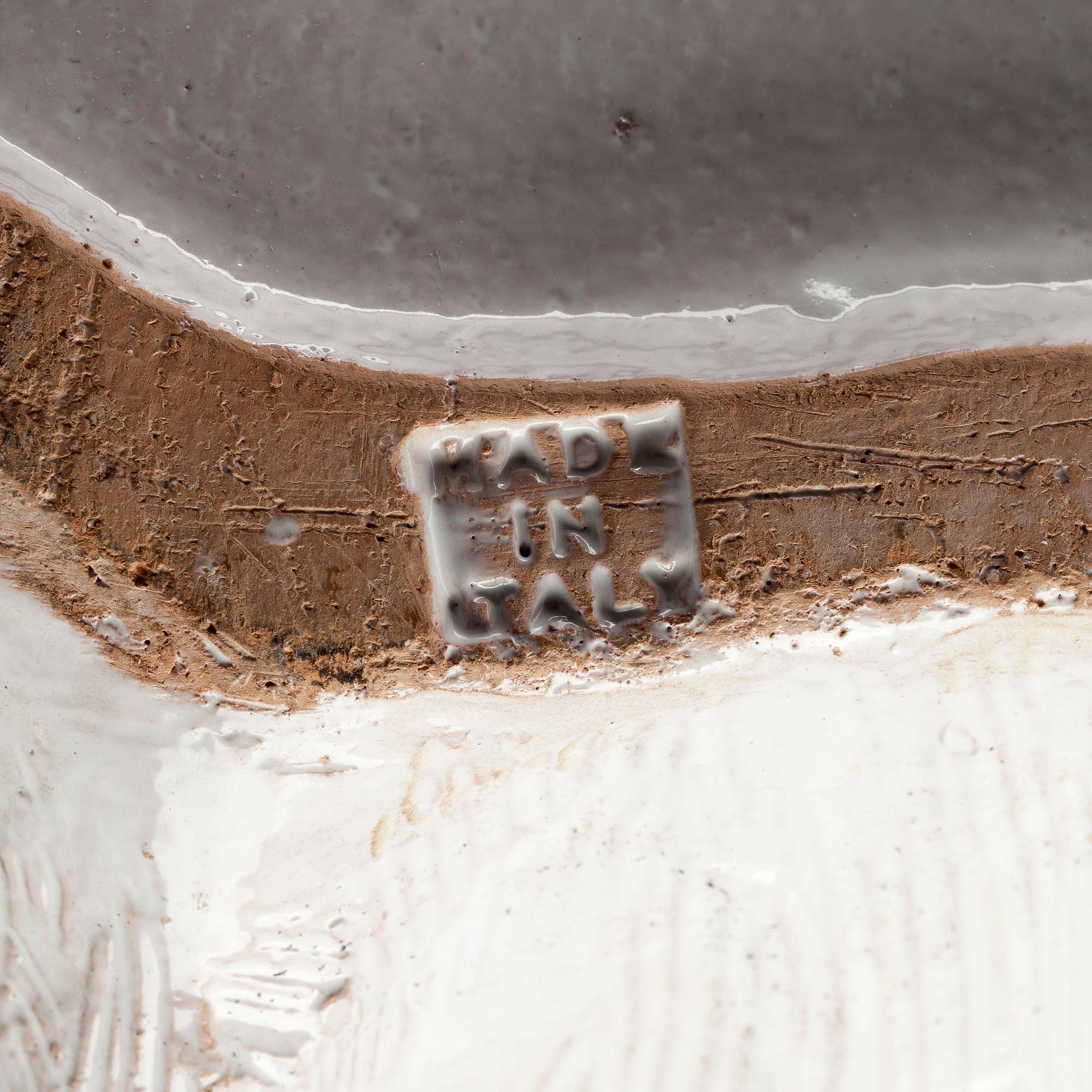 YTTERFODER / BLOMKRUKA, keramik, enligt uppgift inköpt på Svenskt Tenn.