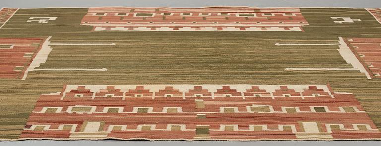 Barbro Nilsson, Matto,"Slottet", flat weave, ca 280-282 x 295,5-309,5 cm, designed by Barbro Nilsson, unsigned.
