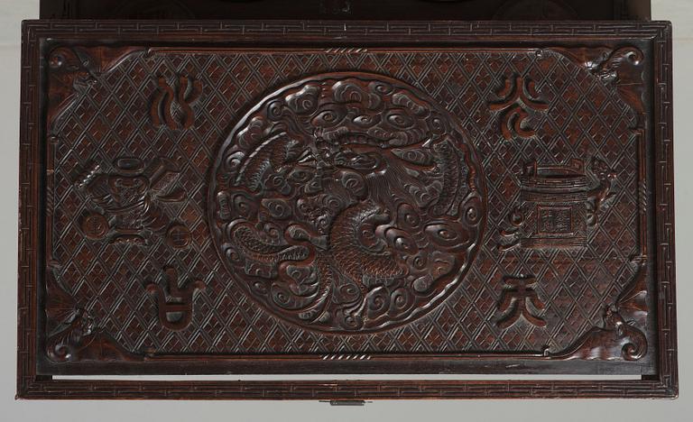 KISTA, hardwood, 1900-tal.