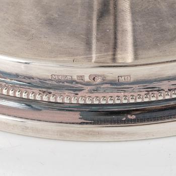 Eric Löfman, ljusstakar, två par, silver, MGAB, Uppsala, 1962 respektive 1976.