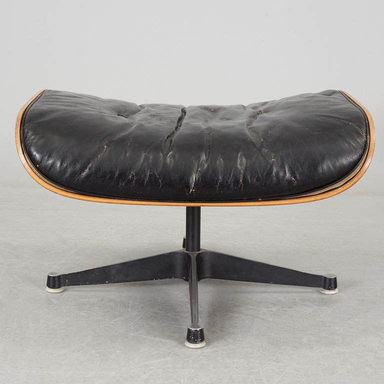 An easy chair and ottoman by Charles & Ray Eames, Herman Miller, USA, produced with licence by Hille, London.