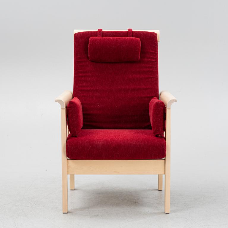 A "Sundborn" easy chair from Albin I Hyssna.
