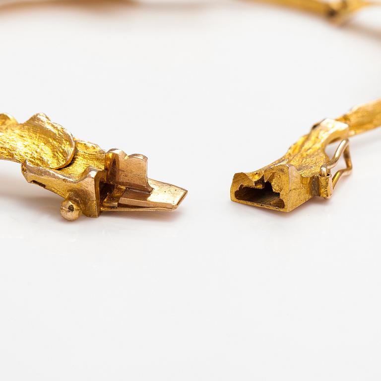 Björn Weckström, Armband "Mariehand", 14K guld. Lapponia 1968.