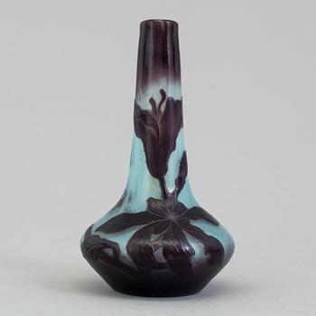 A Muller Croismare Art Nouveau cameo glass vase, Nancy, France.