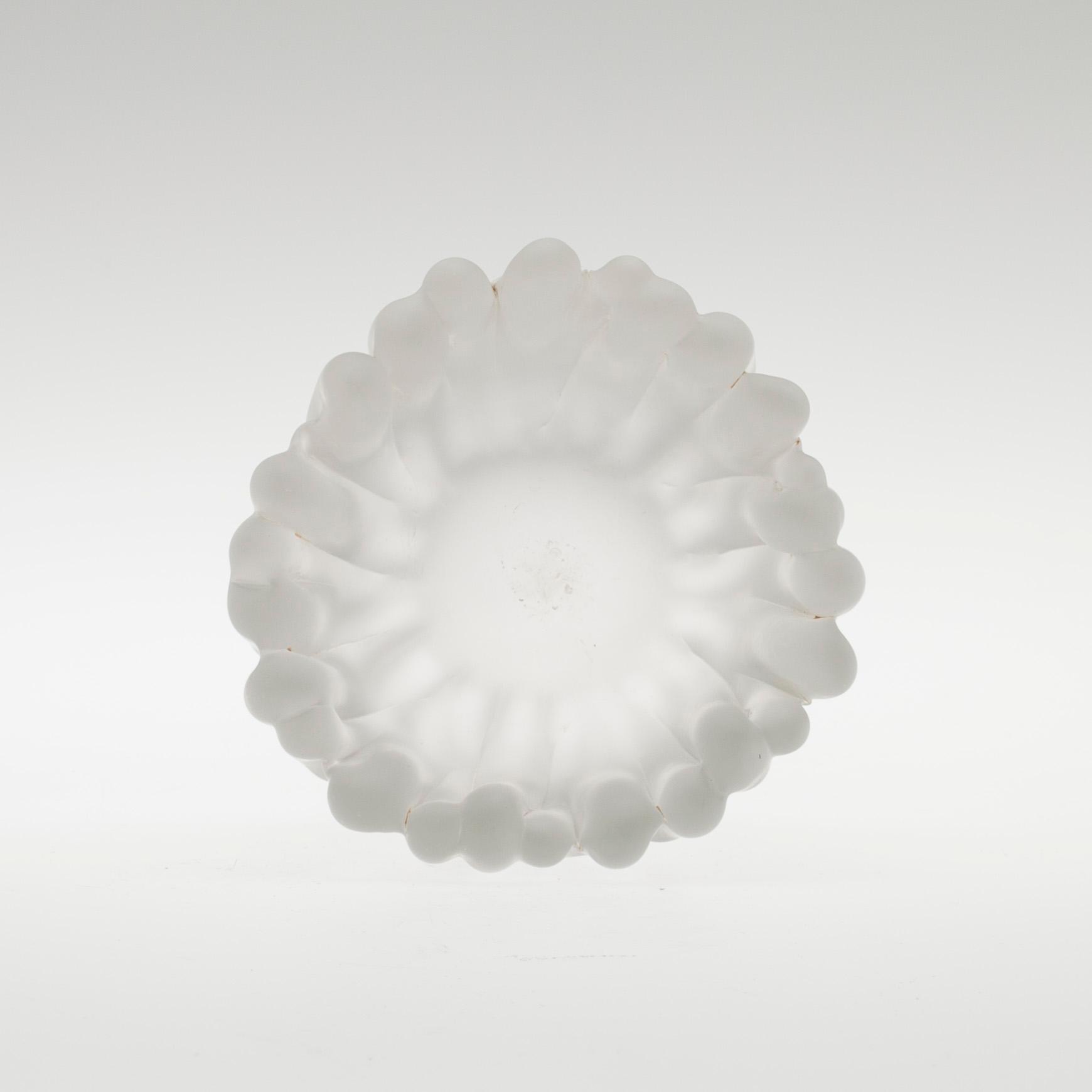 MALJAKKO ja MALJA, lasia, "Varsanjalka" sekä "Jäkälä" Tapio Wirkkala, Iittala. Maljakko signeerattu.