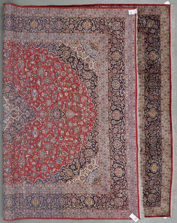 MATTA, semiantik, silke, Keshan. Ca 305 x 217 cm.