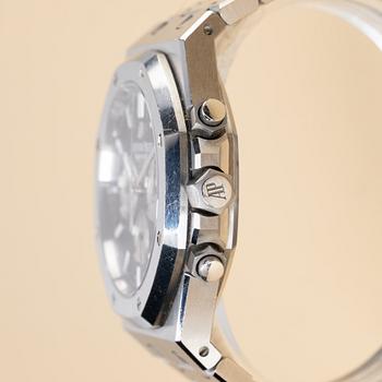 Audemars Piguet, Royal Oak Chronograph, ca 2019.