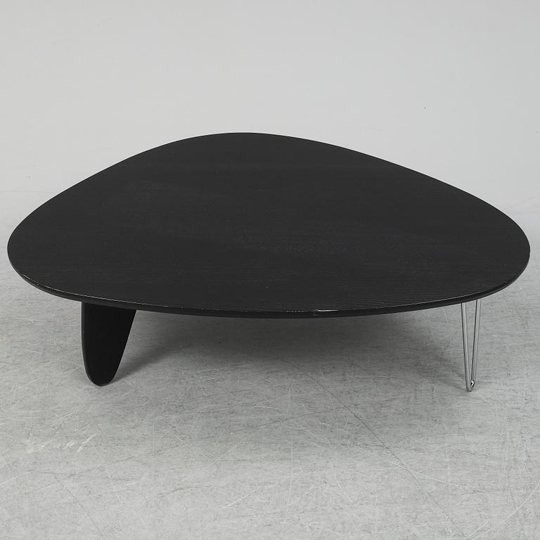 ISAMU NOGUCHI, soffbord, "Fin Table", Vitra Design Museum, 2002.