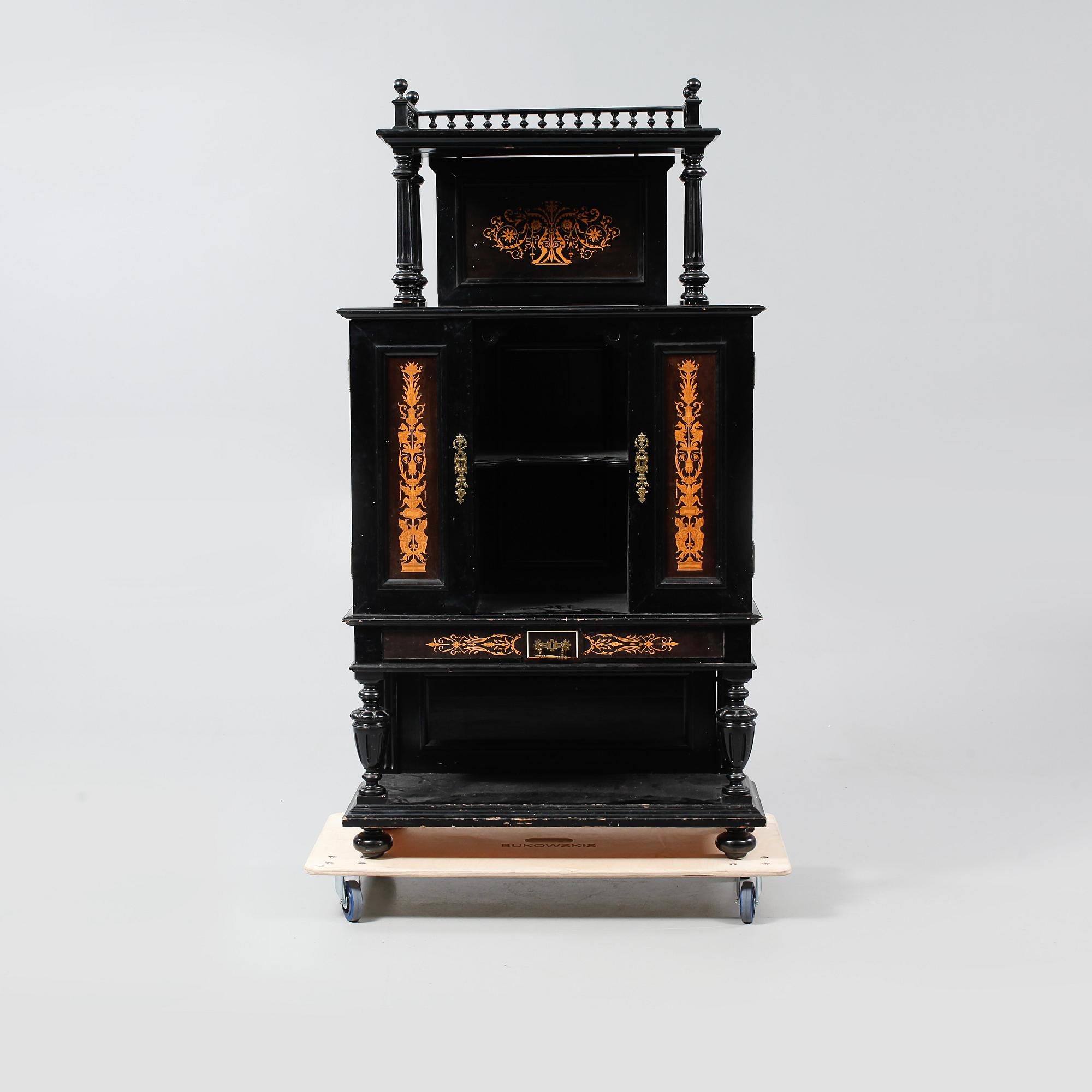 SKÅP, nyrenässans, 1800-talets andra hälft.