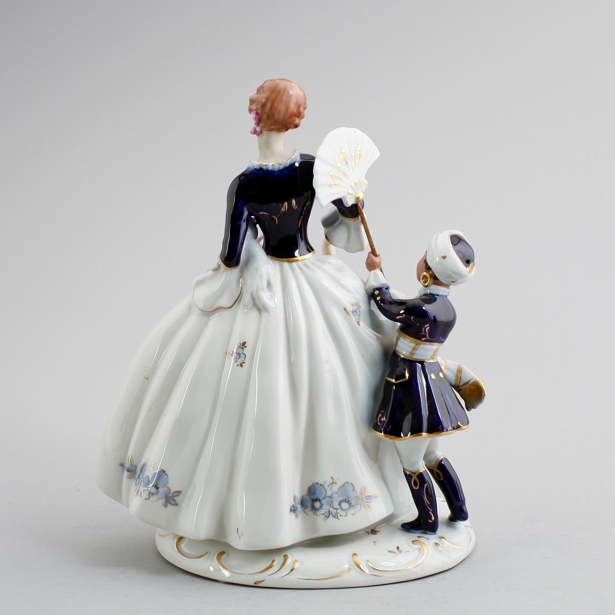 FIGURGRUPP, porslin, Essy Strohbach, Royal Dux, 1900-talets mitt.