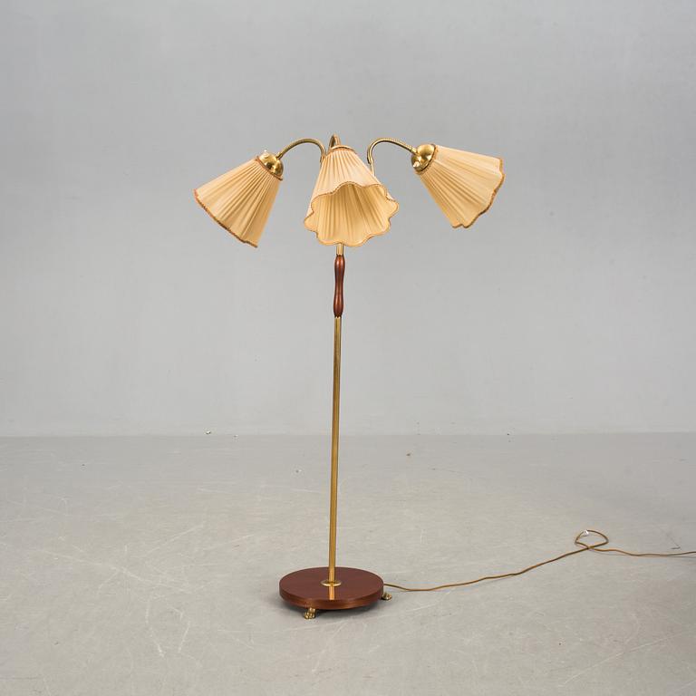 GOLVLAMPA, 1900-talets mitt.