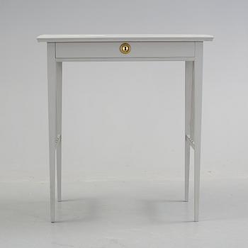 DAMARBETSBORD, gustaviansk stil, 1900-talets första hälft.