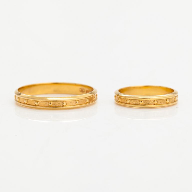 Two Kalevala Koru rings. Kalevala Koru, Helsinki 1967.
