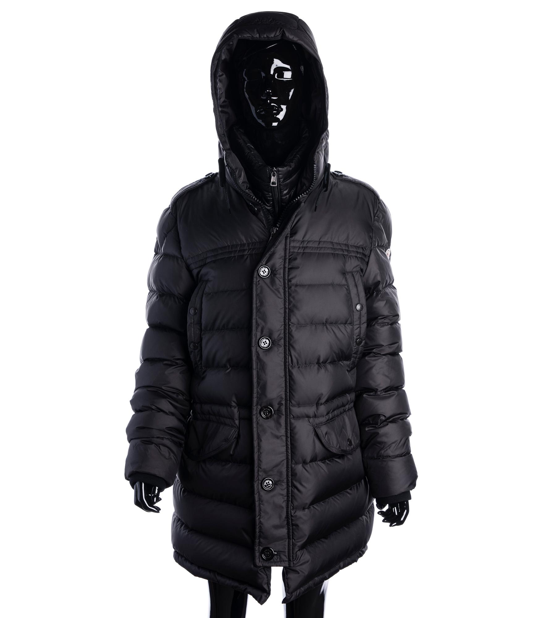 DUNJACKA, Moncler.