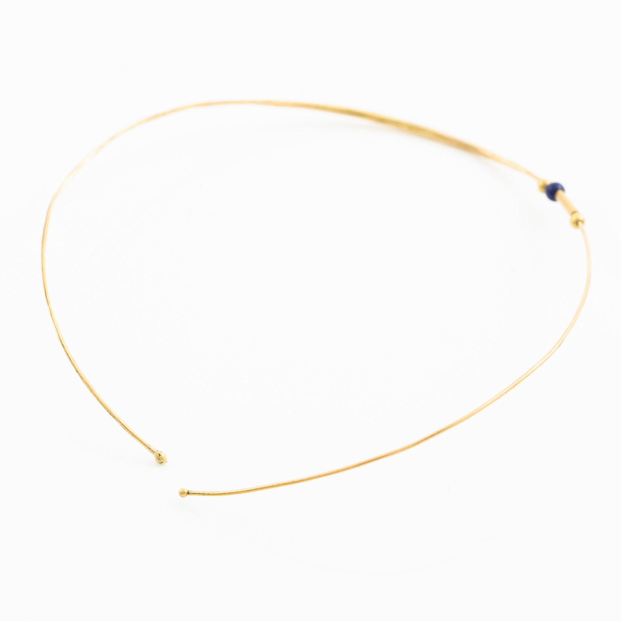 PA Lundahl-Terrs, en collier och ett armband 18K guld, Växjö 1972.
