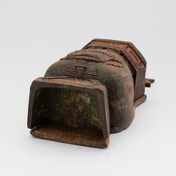 A carved and painted traditional folk art spoon holder from Jämtland 18/19th century.