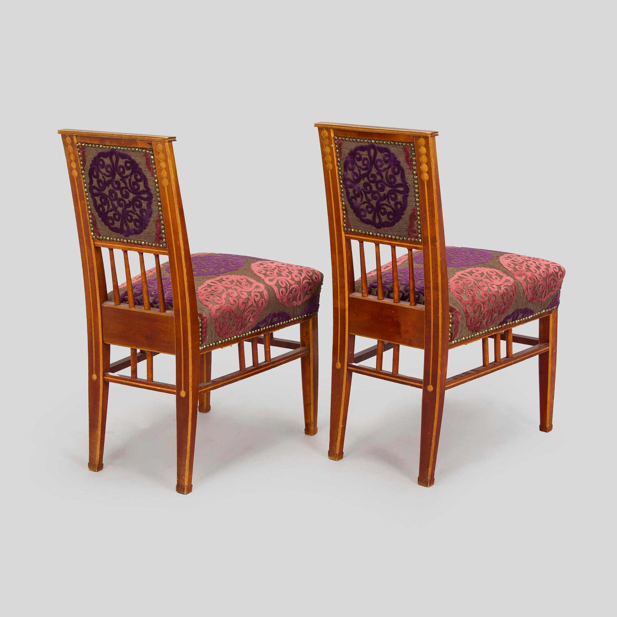 A 3-piece furniture suite, made to order for a private home, early 20th century.