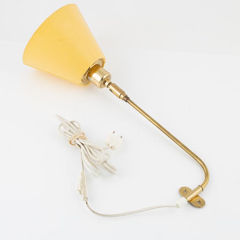 Josef Frank, vägglampa, modell 2226, Firma Svenskt Tenn.