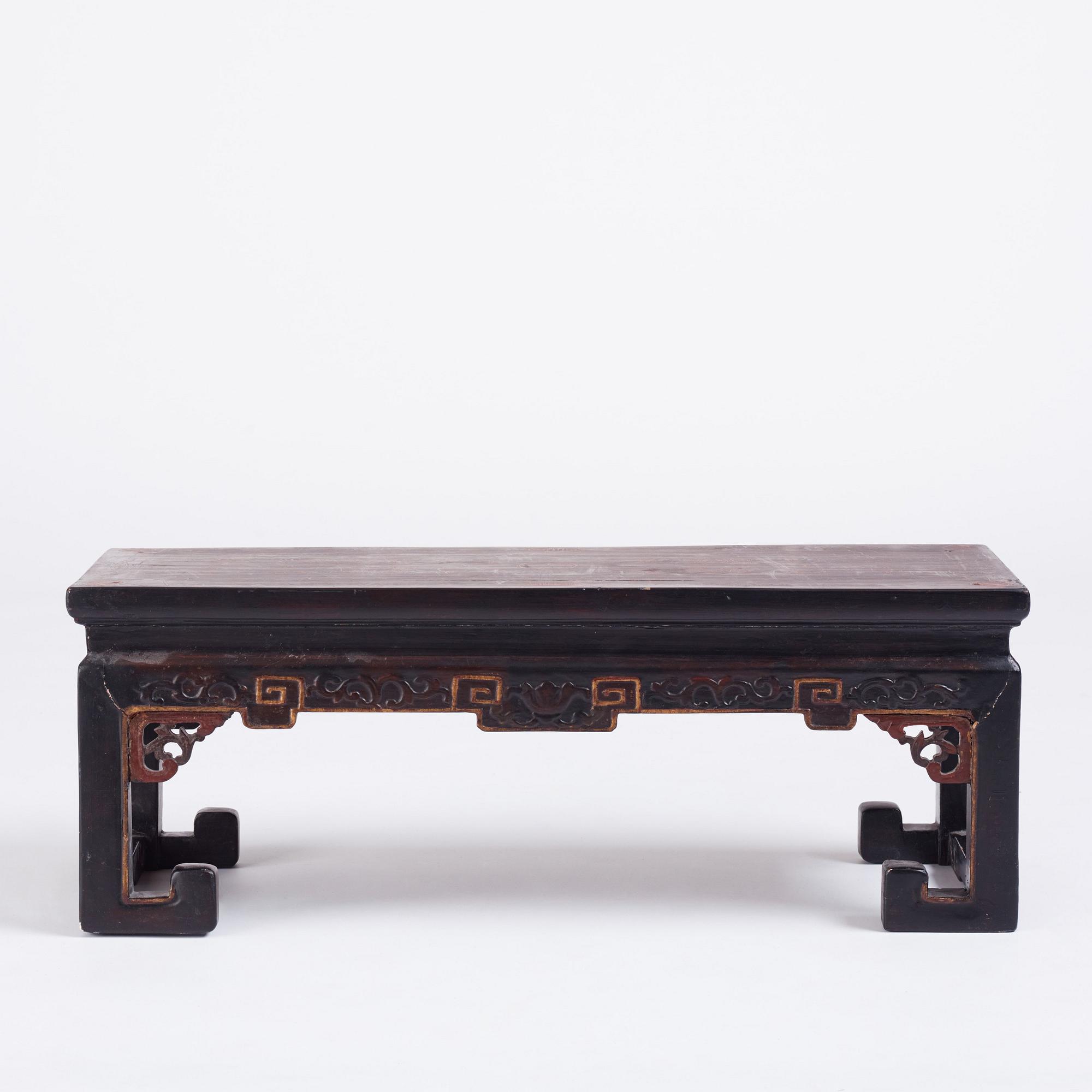 A Chinese lacquered Kang table, Qing dynasty.