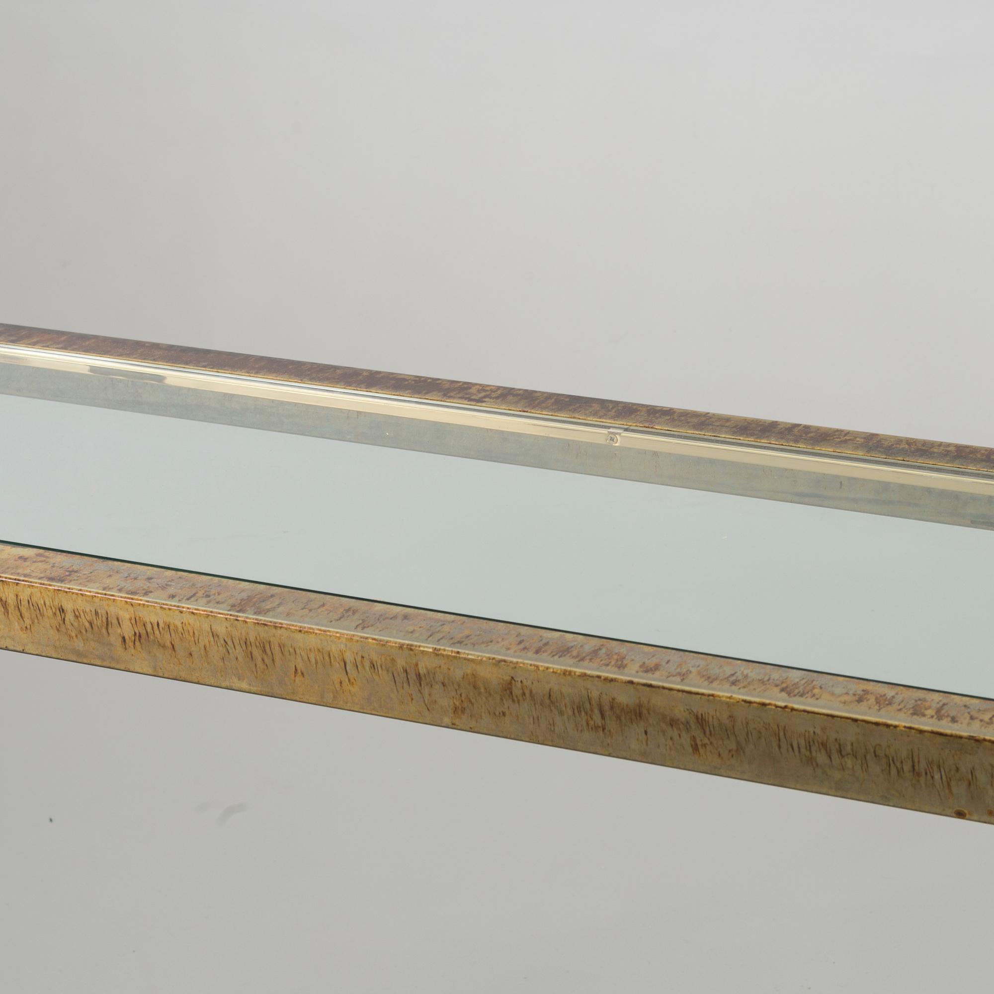 A SIDEBOARD SECOND HALF OF 20TH CENTURY.