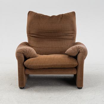 Vico Magistretti, a 'Maralunga' lounge chair from Cassina, Italy, late 20th Century.