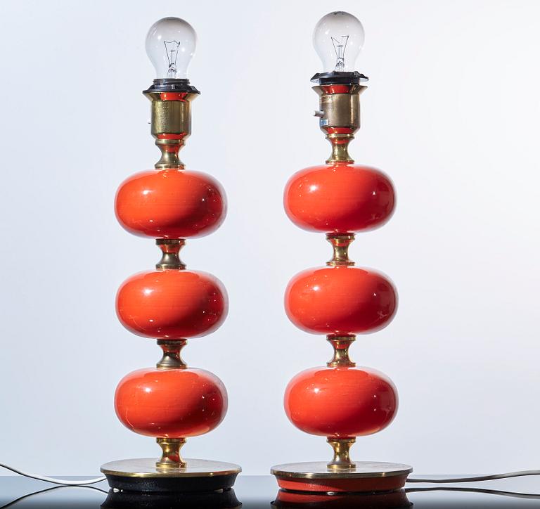 BORDSLAMPOR, ett par, AB Stilamatur, Tranås, 1900-talets andra hälft.