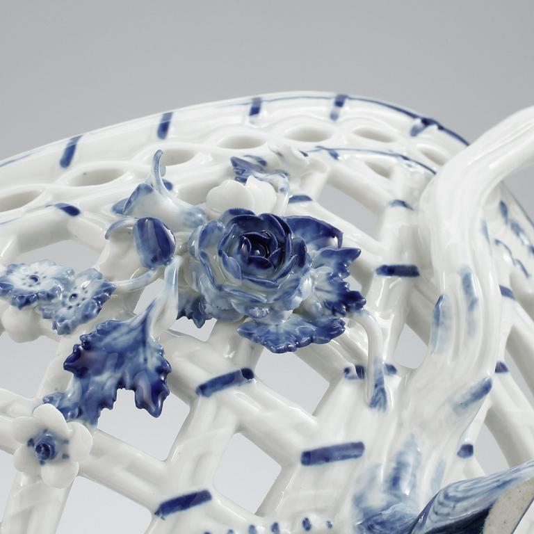 GALLERSKÅL, Meissen, 1900-tal.