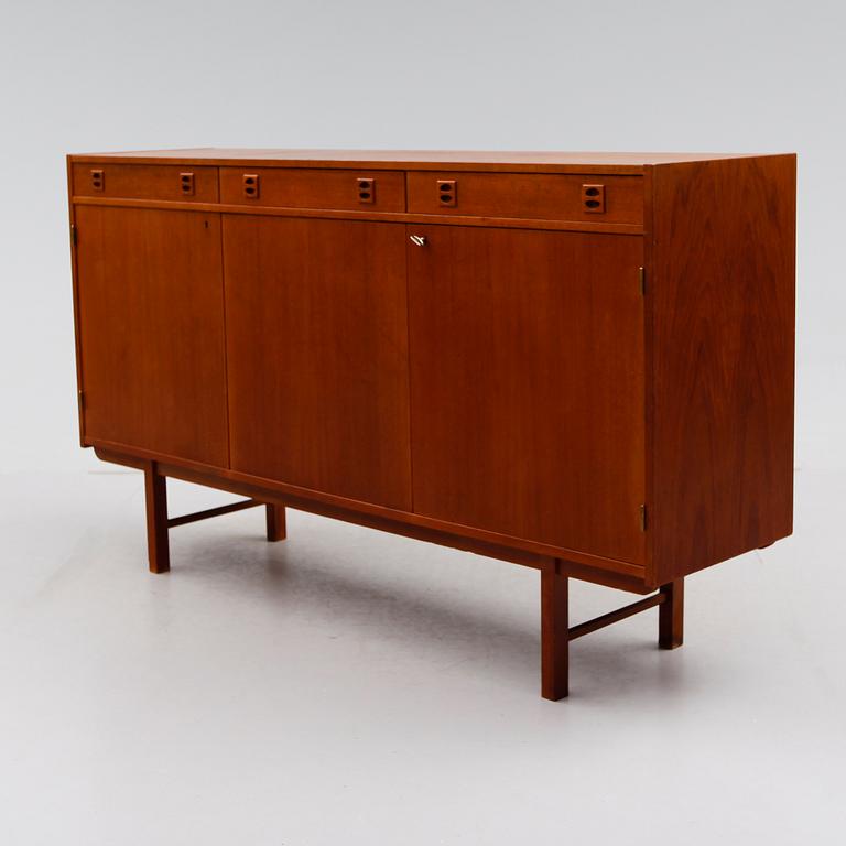 SIDEBOARD, 1900-talets andra hälft.