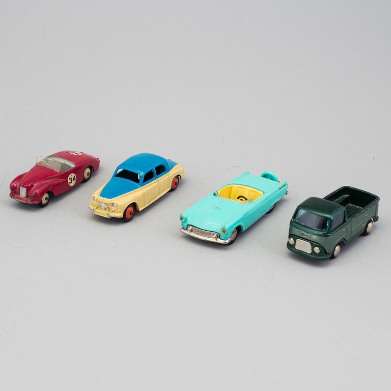 MODELLBILAR, 17 st, Dinky toys och Tekno, England, Danmark 1950-/60-tal.