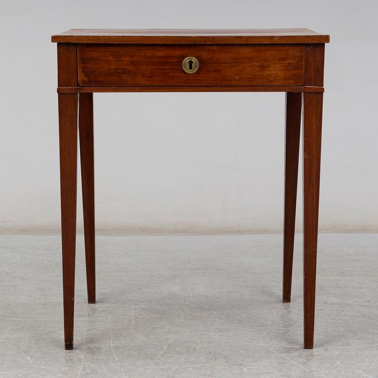 A late gustavian sewing table, ca 1800.