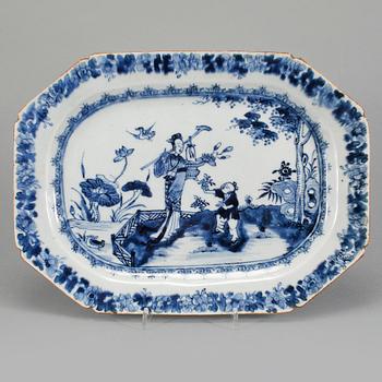 STEKFAT, porslin, Kina, 1700-tal.