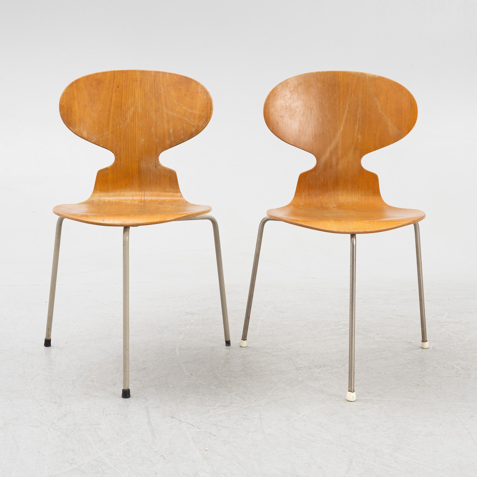Arne Jacobsen, stolar, 6 st, "Myran", Fritz Hansen, Danmark, 1900-talets mitt.