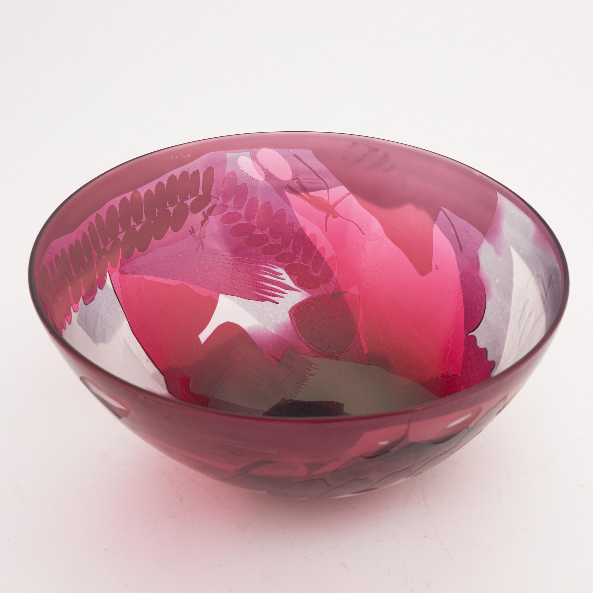 Ann Wärff, a glass bowl, 'Häxornas trädgård' signed and dated 1978.