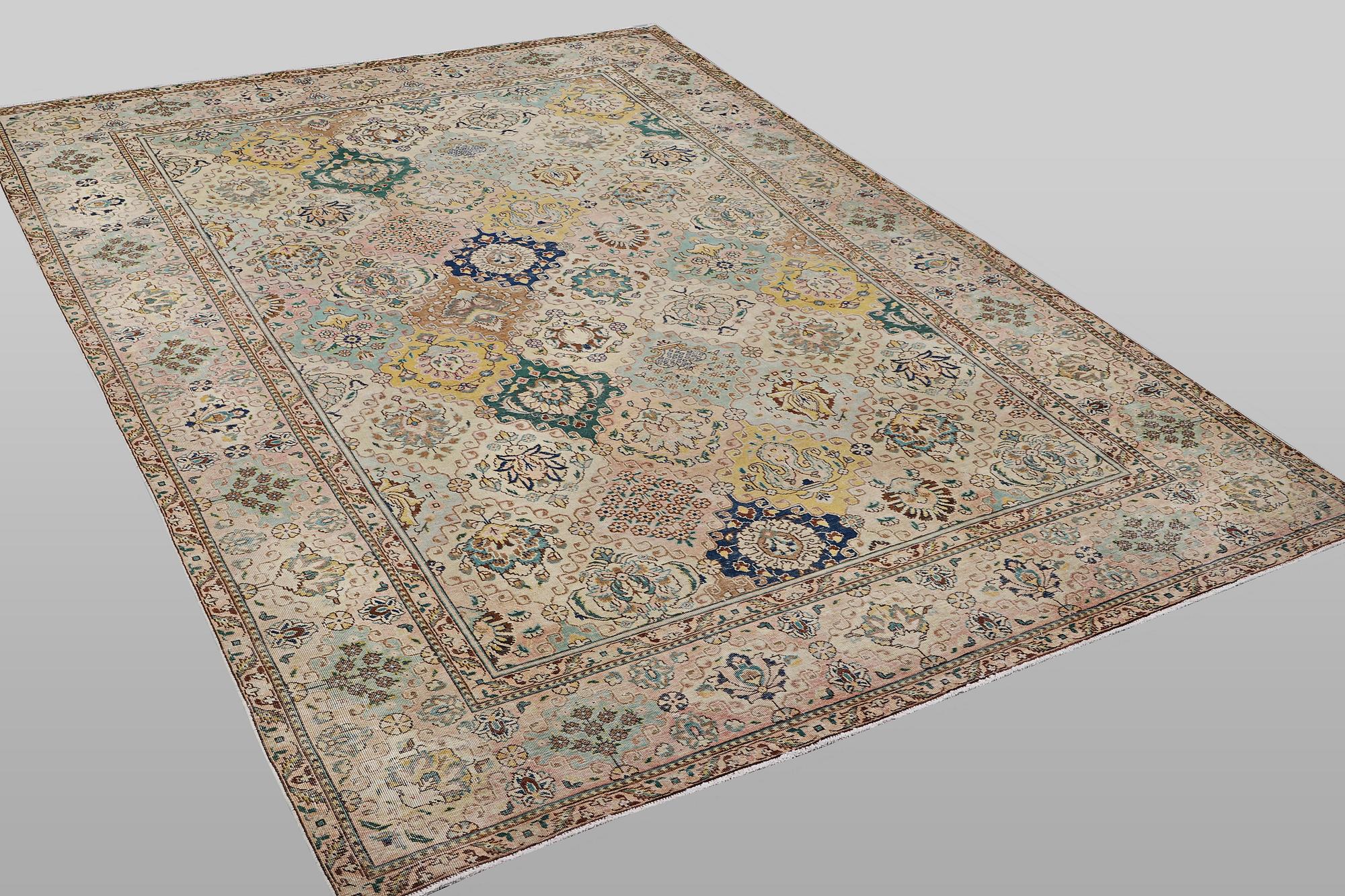 A carpet, Oriental, vintage design, ca 352 x 237 cm.
