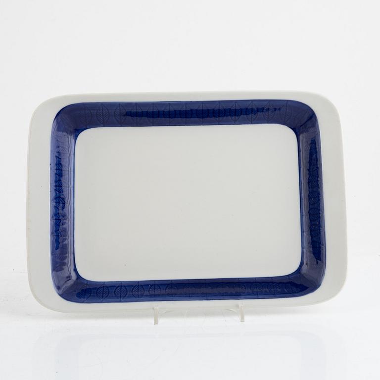 Hertha Bengtson, a 31-piece "Koka blå" dinner service, Rörstrand, Sweden.