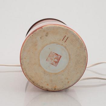 A pair of Chinese porcelain table lamps, 20th Century.