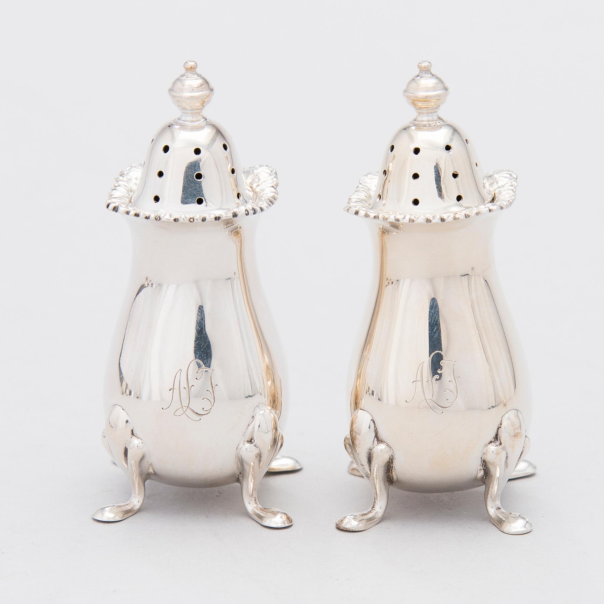 An 8-piece spice set in silver, Adie Brothers Ltd, Birmingham, England 1961-1962.