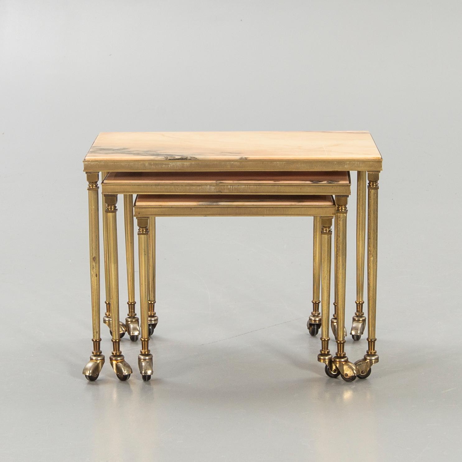 A 3 pcs nesting table later part of the 20th century.