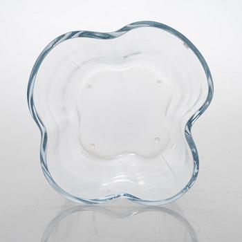 Alvar Aalto, maljakko, malli 3032, signeerattu Alvar Aalto 2006.