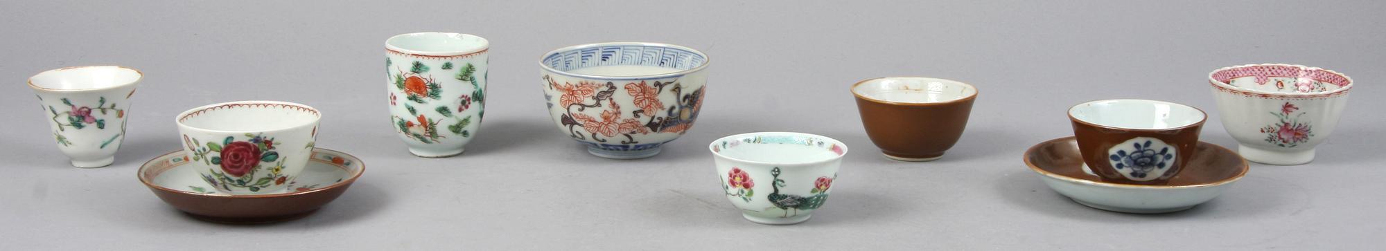 KOPPAR, 8 st, porslin, Kina samt Japan, 1700/1900-tal.