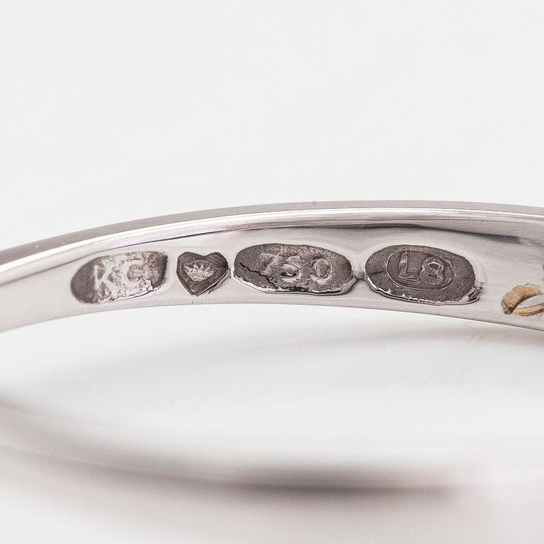 Ring, syskonring, 18K vitguld med två gammalslipade diamanter, totalt ca 2.20 ct. Med Intyg.