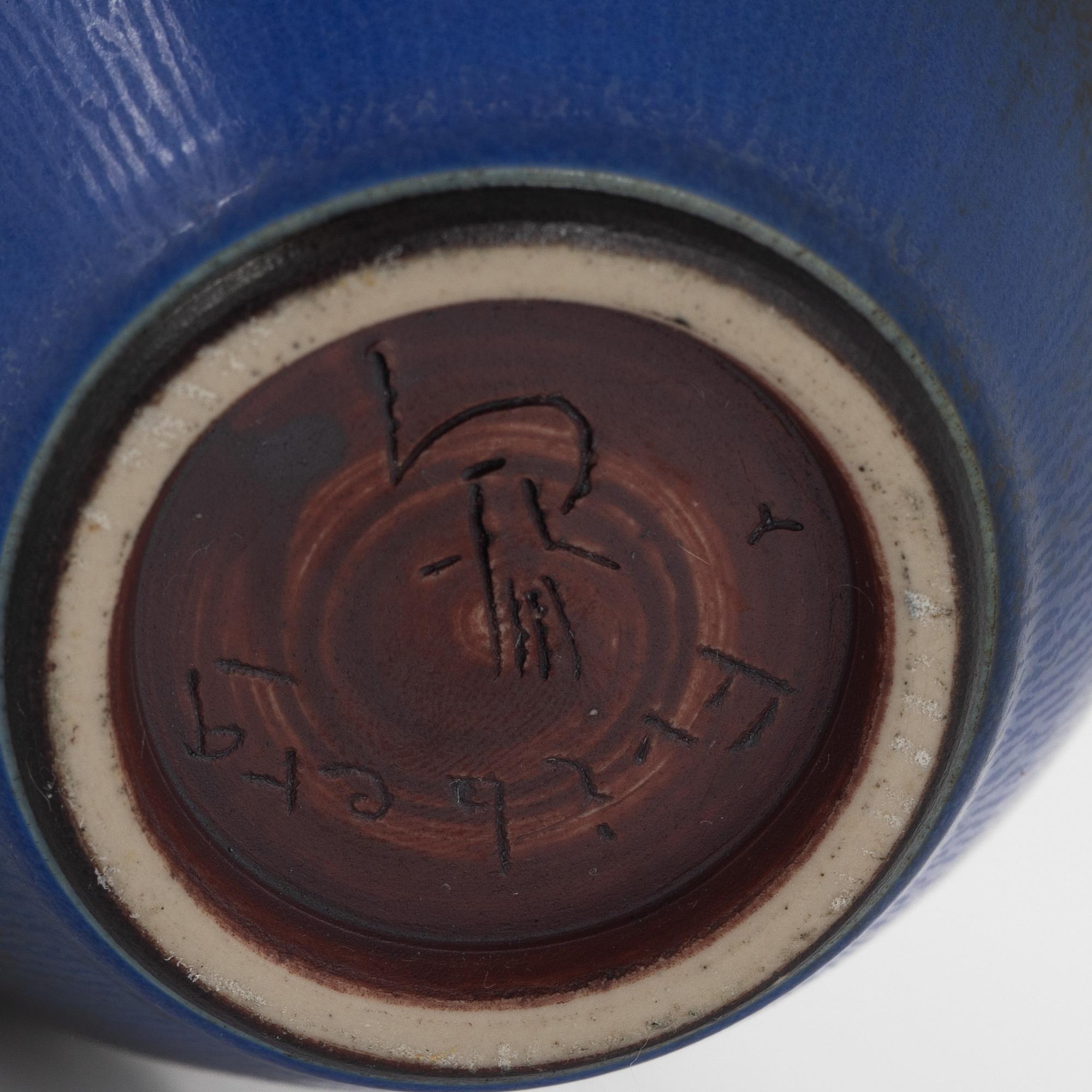 Berndt Friberg, a stoneware vase, Gustavsberg Studio, Sweden 1954.